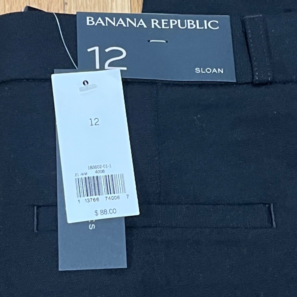 NWT! Banana Republic Sloan black trousers